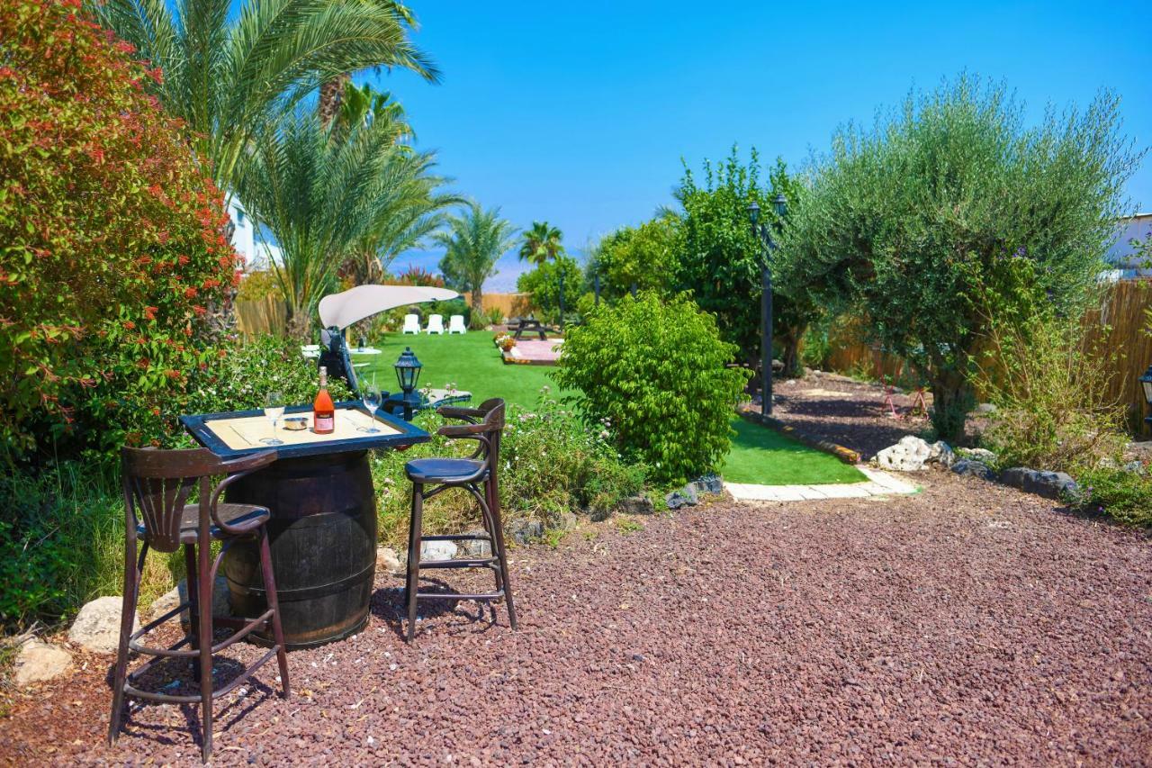 Motel Magical In The Galilee à Qiryat Shemona Extérieur photo